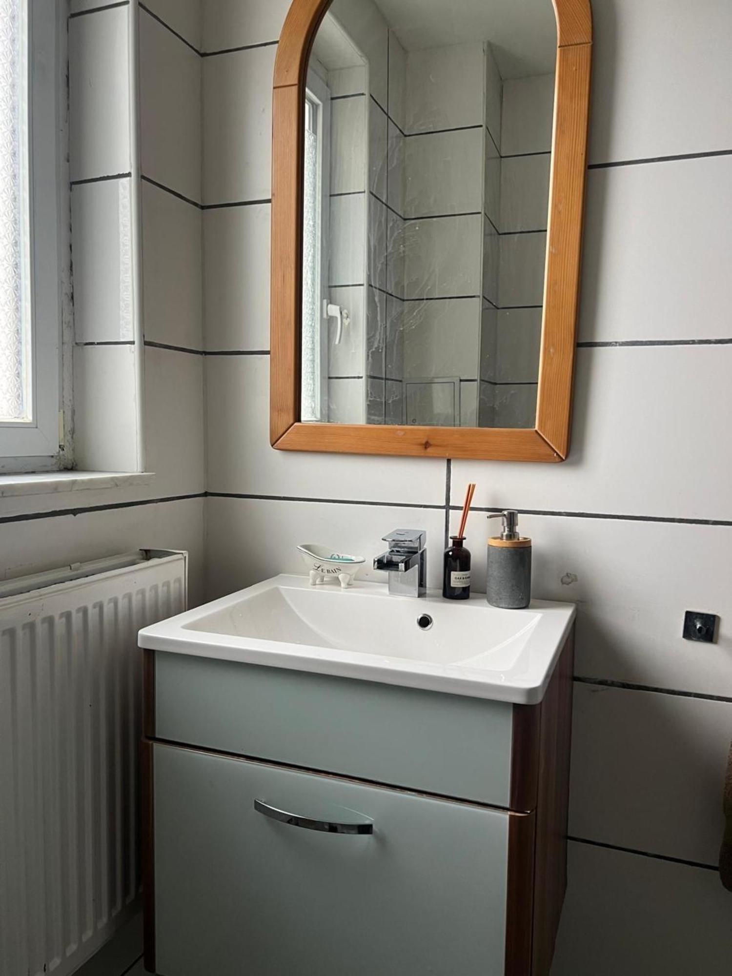 Antike Wohnmoeglichkeit Kurz Und Langfristig 100Qm Erdgeschoss Apartment Lauchhammer Ngoại thất bức ảnh